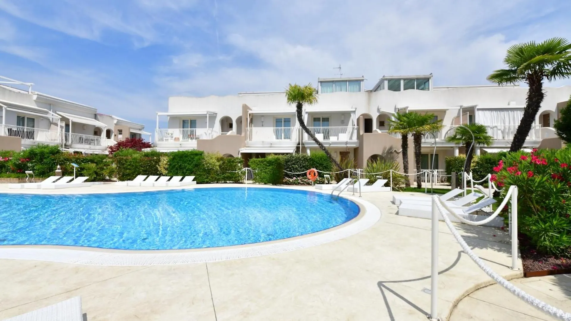 Wave Village 2 Apartments Τζεσόλο Λίντο