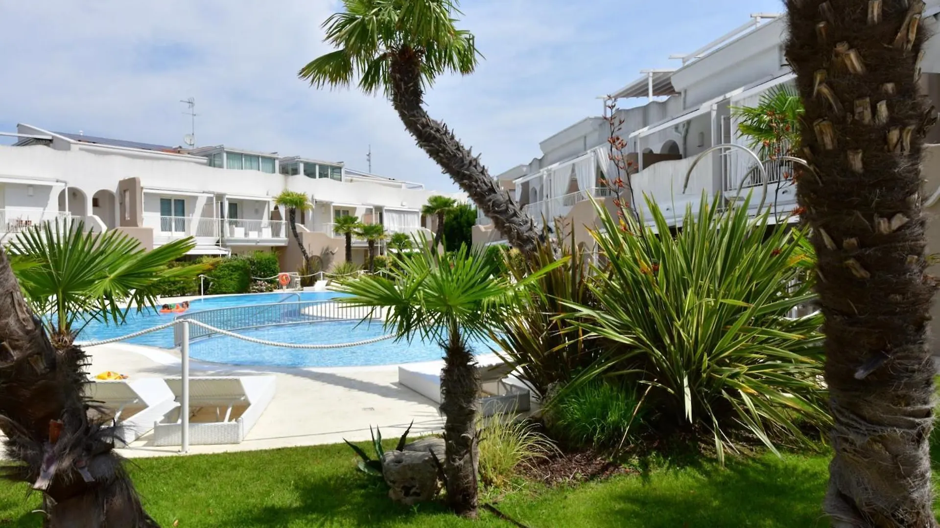 Wave Village 2 Apartments Τζεσόλο Λίντο